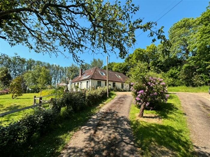 4 Bedroom Bungalow For Sale In North Street, Hellingly, Hailsham, BN27