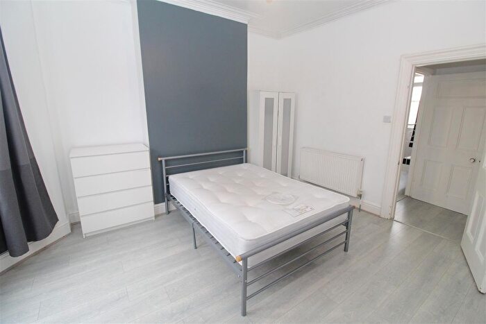 2 Bedroom Flat To Rent In Whitchurch Road, Gabalfa, CF14