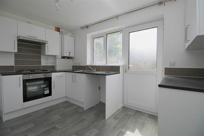 2 Bedroom Semi-Detached House To Rent In Ravensthorpe Drive, Loughborough, LE11