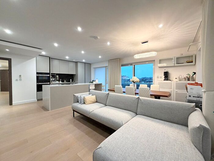 3 Bedroom Flat To Rent In Tierney Lane, London, W6