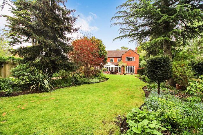 5 Bedroom Detached House For Sale In The Green, Beeston, SG19