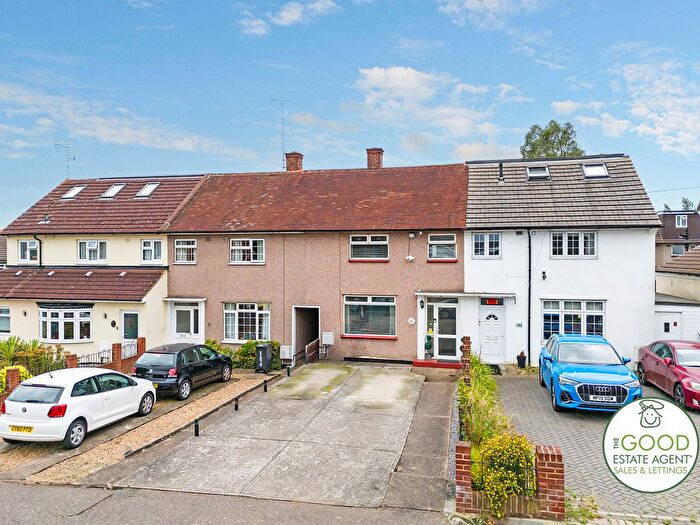 3 Bedroom Terraced House For Sale In The Broadway, Loughton, IG10