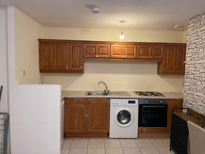 1 Bedroom Flat To Rent In Malthouse Flat, Nethergate, DD1