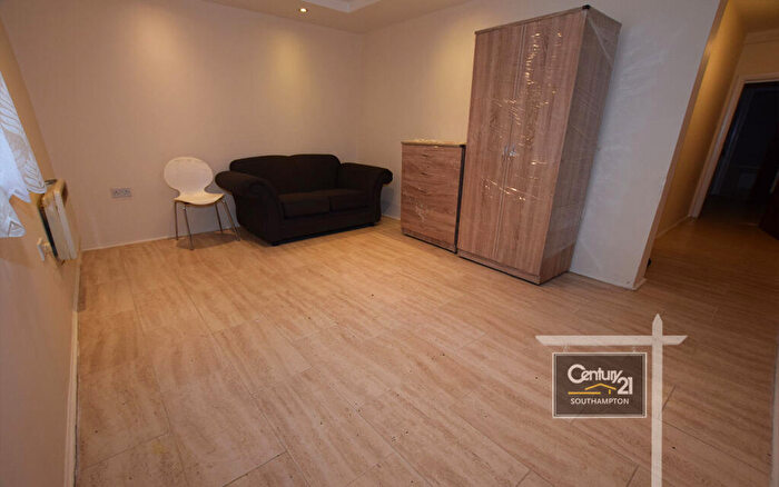 1 Bedroom Flat To Rent In |Ref: |, Northam Road, Southampton, SO14