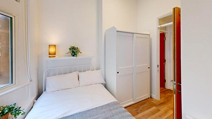 5 Bedroom Flat To Rent In Clare Street, BS1