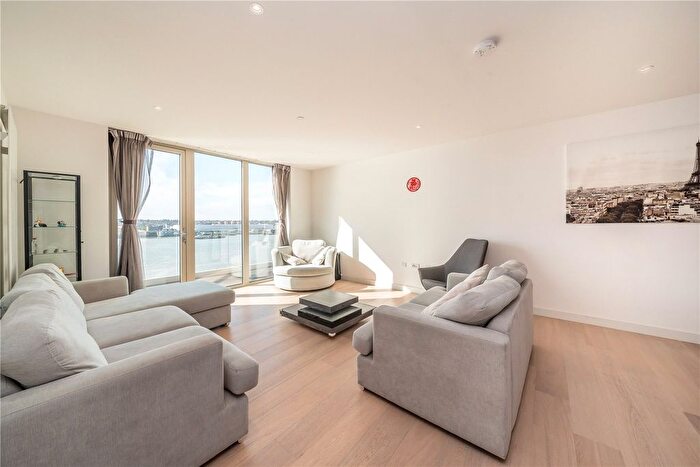 3 Bedroom Flat To Rent In Liner House, Royal Wharf Walk, London, E16