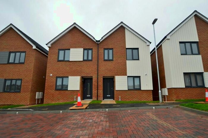 2 Bedroom Semi-Detached House To Rent In Faraday Drive, Hastings, East Sussex, TN34