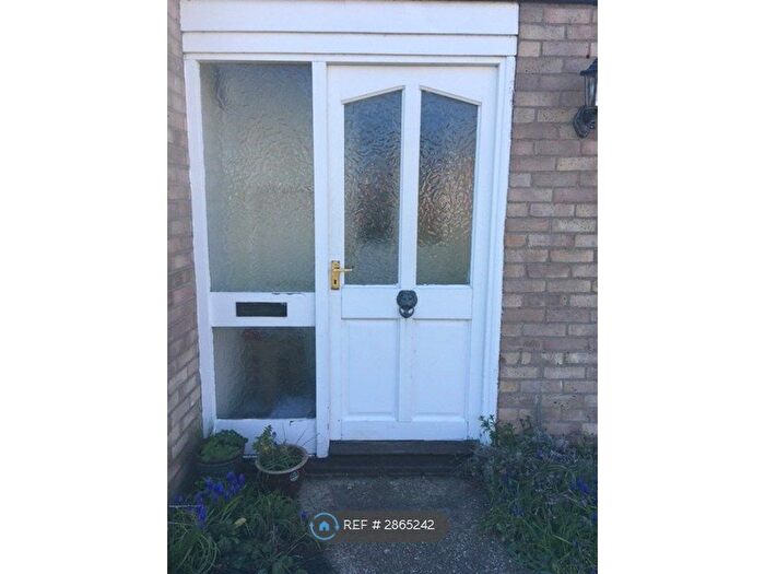 3 Bedroom Bungalow To Rent In Crofts Close, Burnham Market, PE31