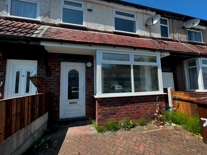 2 Bedroom Semi-Detached House To Rent In Glenbrook Road, Manchester, M9