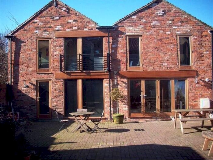 5 Bedroom Detached House To Rent In Princes Road, Hull, HU5