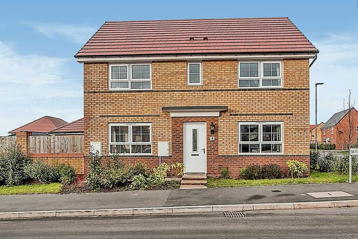 3 Bedroom Detached House For Sale In Skynner Avenue, Ledbury, HR8