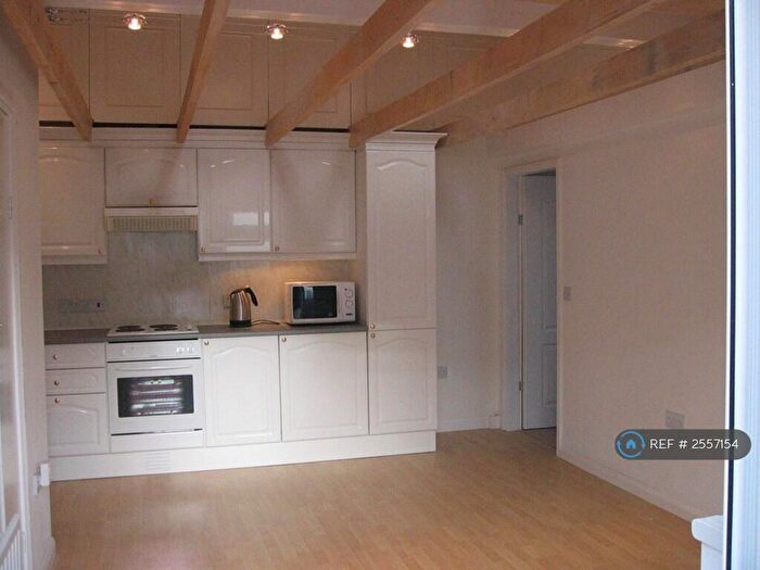 1 Bedroom Bungalow To Rent In Muller Road, Horfield, Bristol, BS7