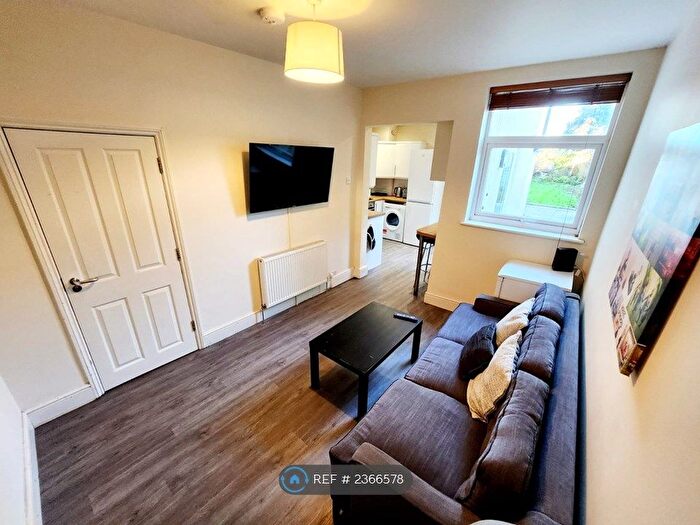 5 Bedroom Terraced House To Rent In Ridgeway Road, Bristol, BS16