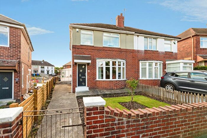 3 Bedroom Semi-Detached House For Sale In Martin Crescent, Sheffield, S5
