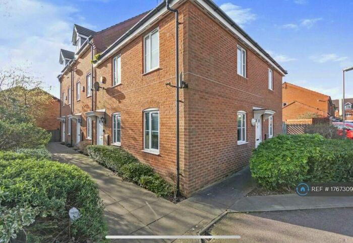 2 Bedroom Maisonette To Rent In Lime Grove, Birmingham, B26