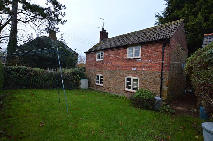 2 Bedroom Cottage To Rent In The Rock, Branston, NG32