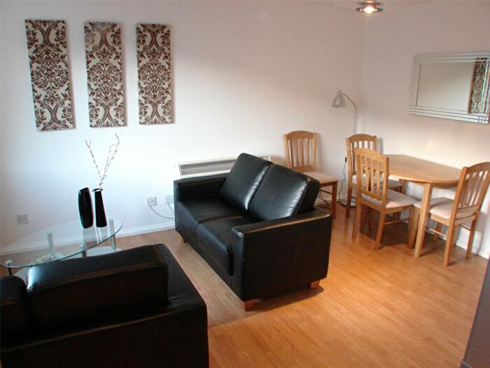 2 Bedroom Apartment To Rent In Ferguson Wharf, Westferry Road, London, E14