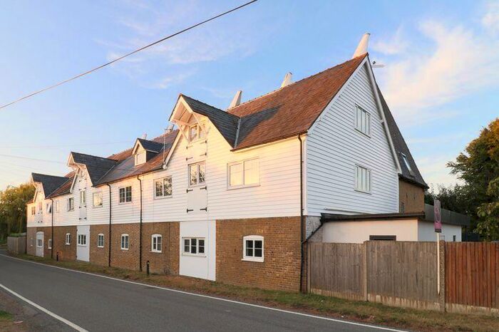 3 Bedroom Terraced House To Rent In Chartham Hatch, CT4