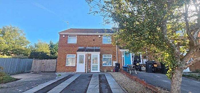 2 Bedroom House To Rent In Heart Meers, Whitchurch, BS14