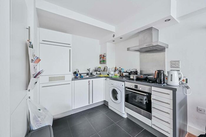 1 Bedroom Flat To Rent In Building, Cadogan Road, Woolwich, London, SE18