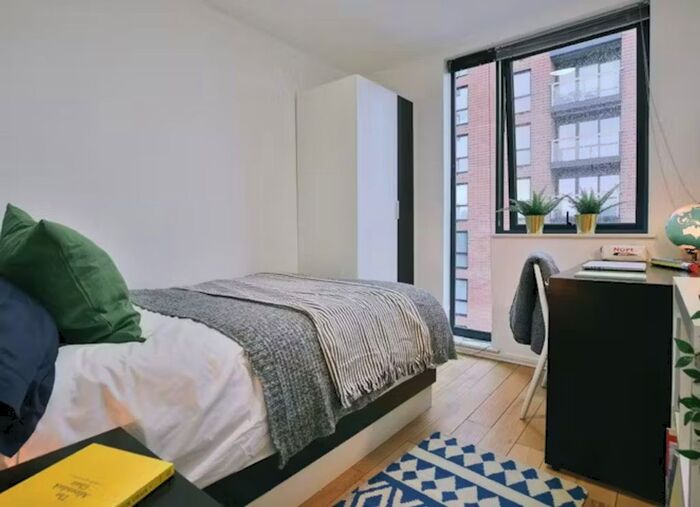 1 Bedroom Flat To Rent In Chatham Lodge, Myrtle Street, Liverpool, L7