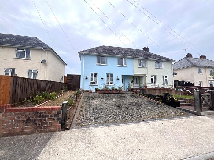 3 Bedroom Semi-Detached House For Sale In Beaufort Road, Pembroke, Pembrokeshire, SA71