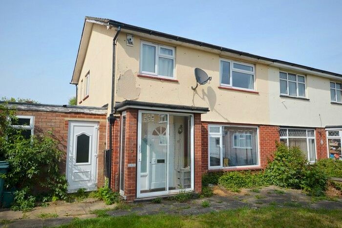 3 Bedroom Semi-Detached House To Rent In Bahram Road, Epsom, Surrey., KT19