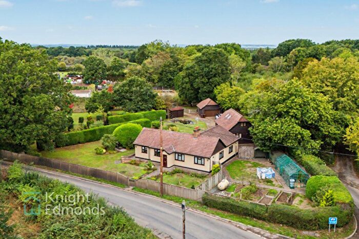 3 Bedroom Detached Bungalow For Sale In Chartway Street, Sutton Valence, ME17