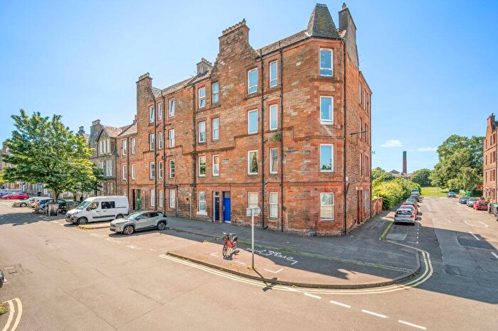 1 Bedroom Flat For Sale In / Balfour Street, Leith, Edinburgh, EH6