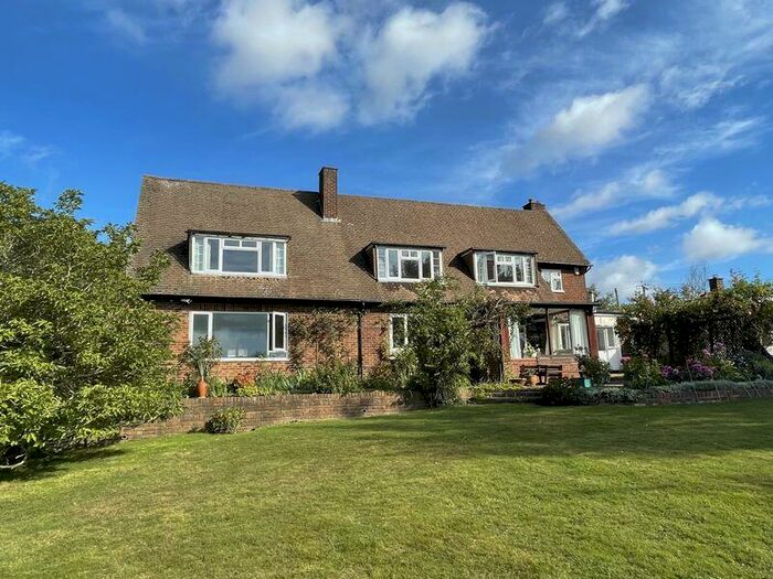 5 Bedroom Detached House To Rent In Hastingwood Road, Harlow, CM17