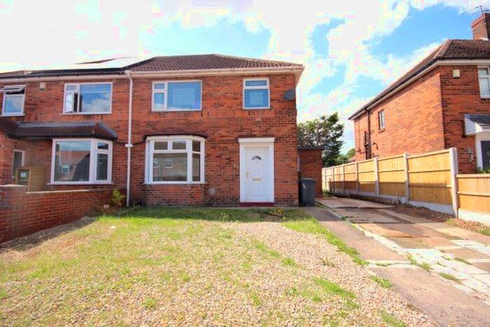 3 Bedroom Semi-Detached House To Rent In Jute Road, York, YO26