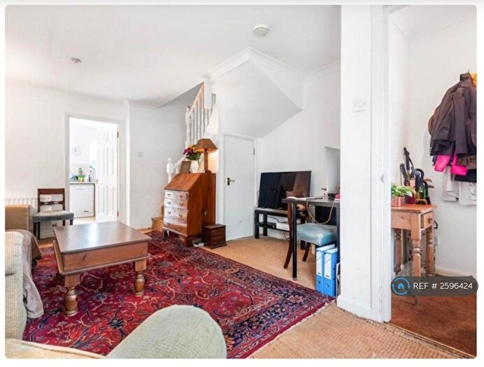 3 Bedroom Terraced House To Rent In Ashmore Close, London, SE15