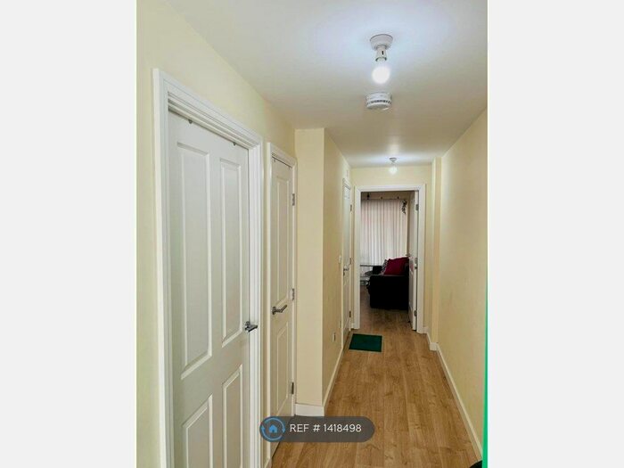 1 Bedroom Flat To Rent In Concord Street, Leeds, LS2