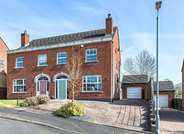 4 Bedroom Semi-Detached House For Sale In Glebe Gardens, Moira, BT67