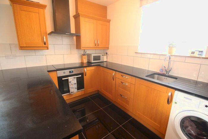 2 Bedroom Cottage To Rent In Front Street, Winston, Darlington DL2