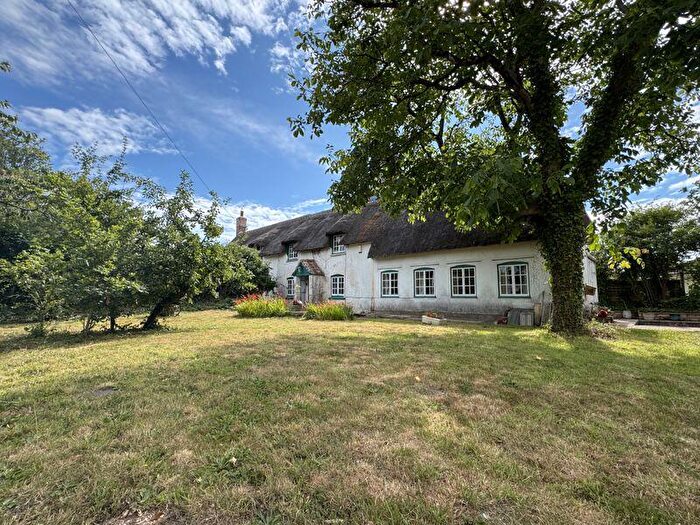 4 Bedroom Cottage For Sale In East Knighton, Dorchester, DT2