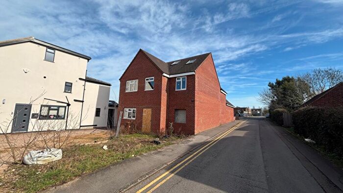 Semi Detached House For Sale In Oxford Road, Kidlington, Oxfordshire, OX5