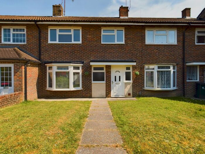 3 Bedroom Terraced House To Rent In Hawkins Road, Crawley, RH10