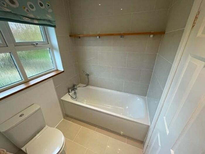 4 Bedroom Property To Rent In Reynolds Way, St Andrews Ridge, Swindon, SN25