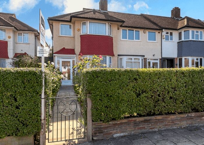 3 Bedroom End Of Terrace House To Rent In Whitefoot Lane, Bromley, BR1