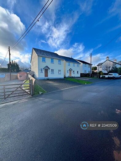 3 Bedroom Detached House To Rent In B, Uffculme, EX15