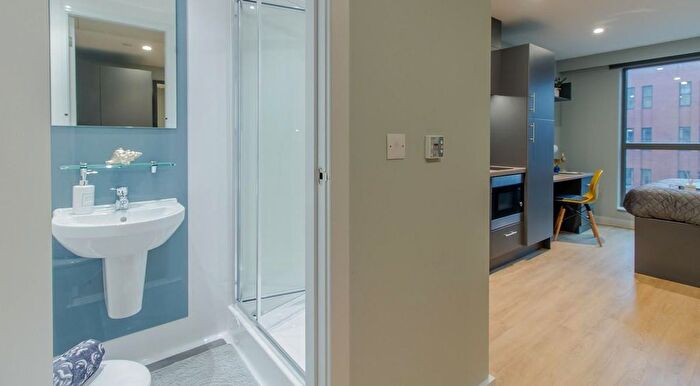 Studio To Rent In Belgrave Street, Leeds, LS2