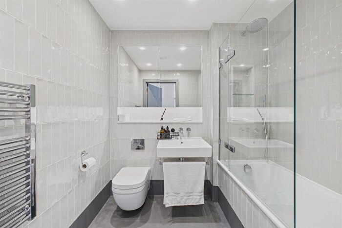 2 Bedroom Apartment To Rent In The Gessner, London, N17