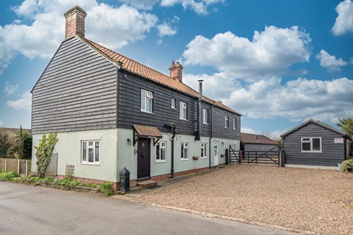 4 Bedroom Detached House For Sale In Stubb Road, Hickling, Norwich, NR12