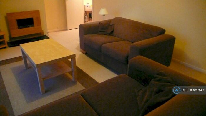 2 Bedroom Flat To Rent In Radbourne Street, Derby, DE22