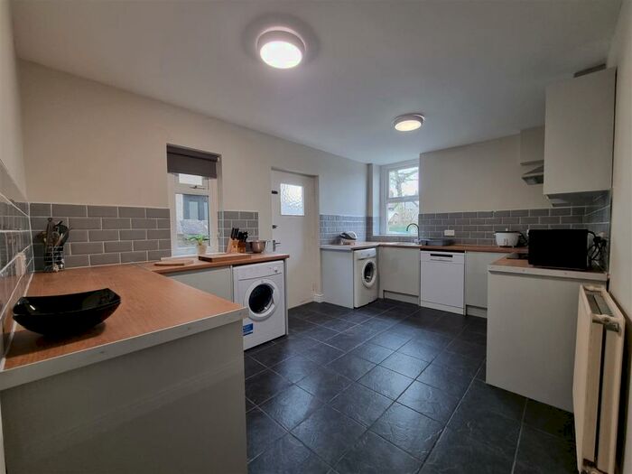 4 Bedroom Private Hall To Rent In Coulston Road, Lancaster, LA1