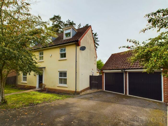 5 Bedroom Detached House To Rent In Walton Way, Brandon, Suffolk, IP27