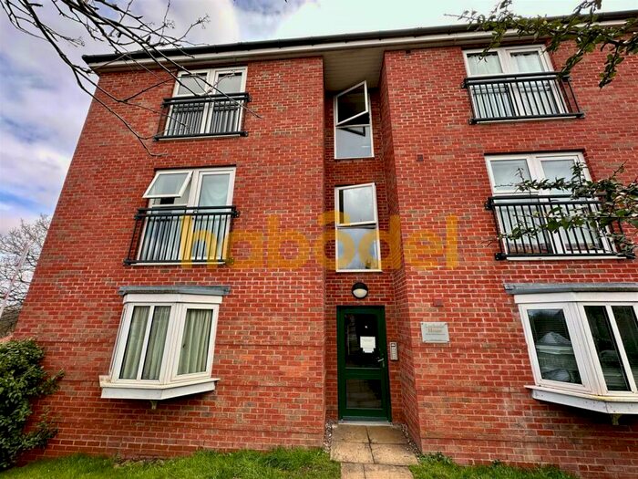 2 Bedroom Flat To Rent In Lockside House, Yardley Wood Road, Yardley Wood, Birmingham, B14