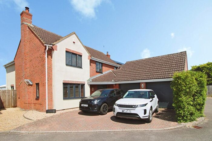 4 Bedroom Detached House For Sale In Gleed Close, Purton, SN5