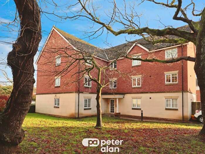 2 Bedroom Flat For Sale In Marle Close, Pentwyn, Cardiff, CF23